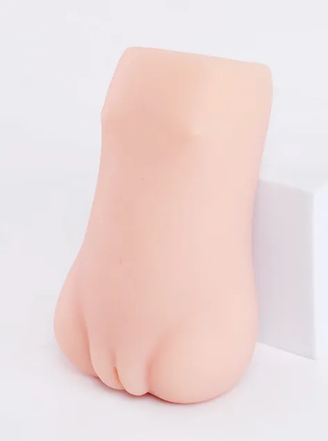 Kompakter Männer-Masturbator mit 0,7 cm ultraenger Öffnung front angle view